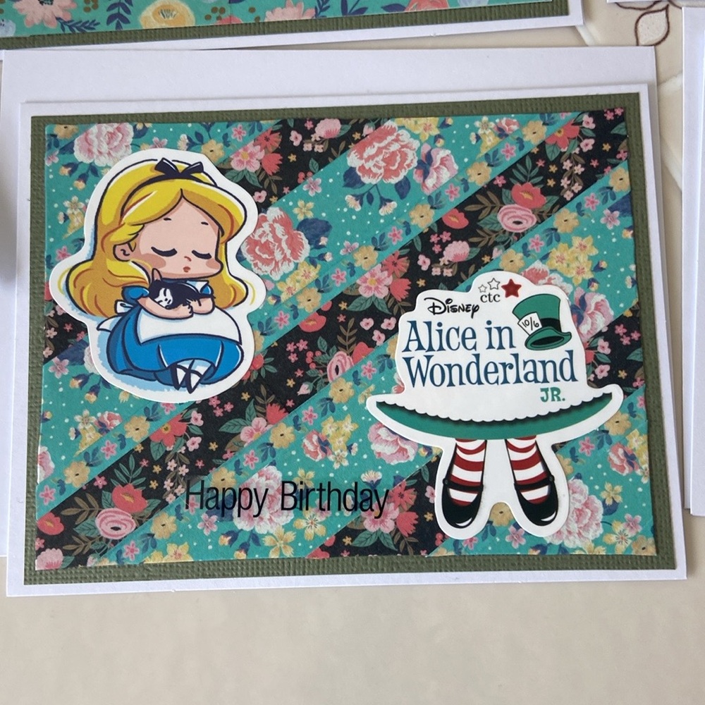 Set Of 4 Handmade Alice In Wonderland Note Cards - Picture 6 of 9